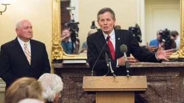 U.S. Senator Warns Closing Montana Coal Plant Will Hurt Bitcoin Mining Industry