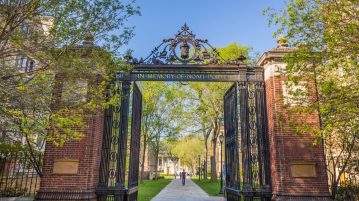 Yale Economists Share Strategies to Strongly Forecast Bitcoin Returns